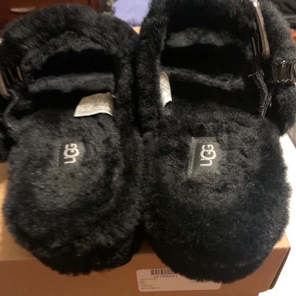 Ugg Slippers - Picture 3 of 3